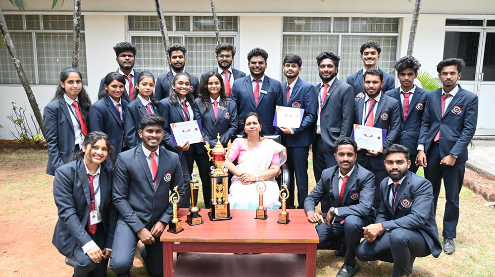 WON OVERALL CHAMPIONSHIP RUNNERS-UP POSITION WON OVERALL CHAMPIONSHIP RUNNERS-UP POSITION